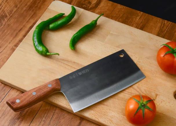 Essential Chinese Cooking Ingredients and Tools for Beginners