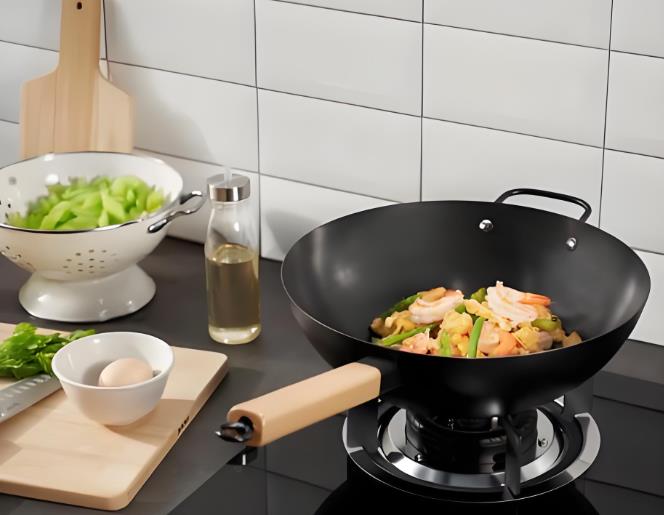 How to Choose a Chinese Wok: A Beginner’s Buying Guide