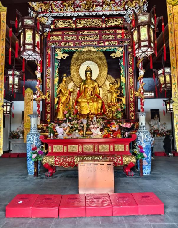 How to Start Practicing Chinese Buddhism: A Practical Beginner’s Guide