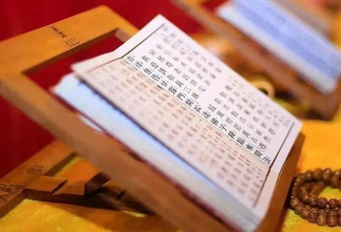 How to Start Practicing Chinese Buddhism: A Practical Beginner’s Guide